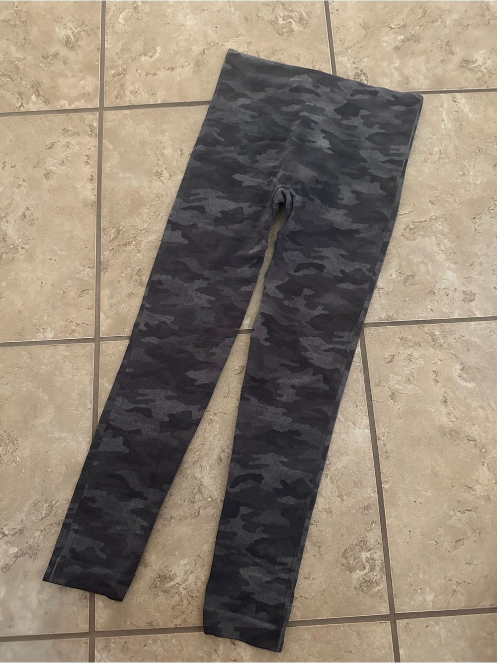 CAMO SPANX LEGGINGS